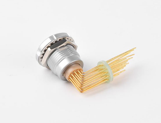 哪些設備上需要用到PCB板接航空插頭？